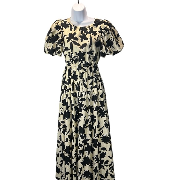 Moon River Dresses & Skirts - Moon River Women's Floral Print Side Tie Cut-out Tiered Shirred Midi Dress Small